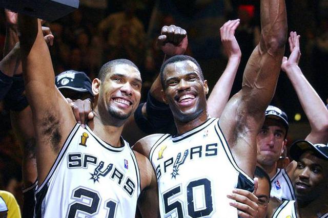 7,文班亚马25+12马刺终结雷霆四连胜  